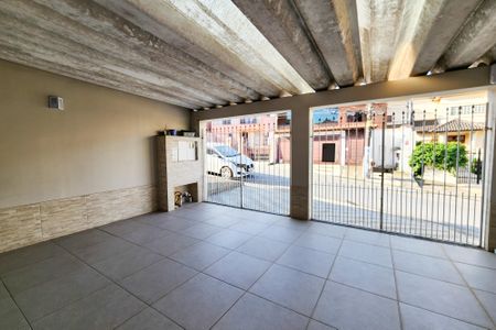 Casa à venda com 140m², 3 quartos e 2 vagasGaragem