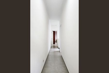 Casa à venda com 140m², 3 quartos e 2 vagasCorredor