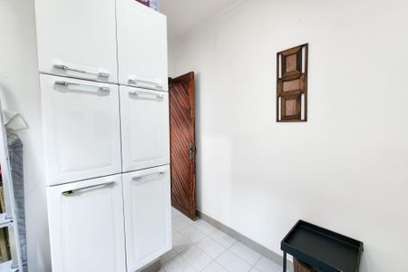 Casa à venda com 140m², 3 quartos e 2 vagasQuarto de Serviço