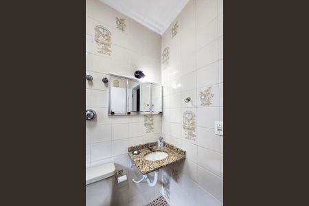 Casa à venda com 140m², 3 quartos e 2 vagasBanheiro da Suíte