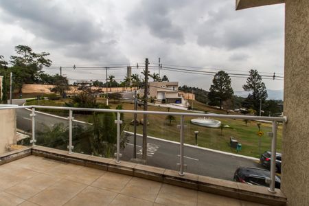 Casa de condomínio à venda com 224m², 3 quartos e 4 vagas Casa de condomínio à venda com 224m², 3 quartos e 4 vagasVaranda da Suíte