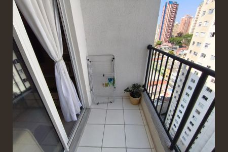 Apartamento à venda com 51m², 1 quarto e 1 vaga Apartamento à venda com 51m², 1 quarto e 1 vagaVaranda
