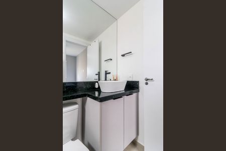Apartamento para alugar com 28m², 1 quarto e sem vagaBanheiro da Suíte