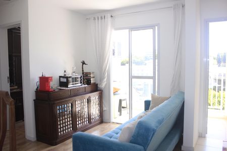 Sala de apartamento à venda com 2 quartos, 45m² em Vila Galvão, Guarulhos