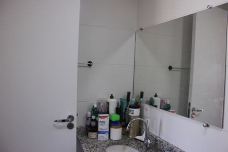 Apartamento para alugar com 45m², 2 quartos e 1 vagaBanheiro