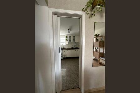 Apartamento para alugar com 96m², 3 quartos e 2 vagas Apartamento para alugar com 96m², 3 quartos e 2 vagasCozinha