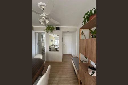 Apartamento para alugar com 96m², 3 quartos e 2 vagas Apartamento para alugar com 96m², 3 quartos e 2 vagasSala