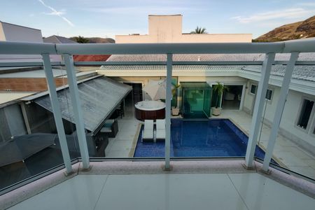 Casa de condomínio à venda com 485m², 4 quartos e 5 vagasVaranda do Quarto Suíte 4 