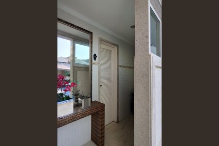 Casa de condomínio à venda com 485m², 4 quartos e 5 vagasBanheiro 