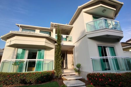 Casa de condomínio à venda com 485m², 4 quartos e 5 vagasFachada