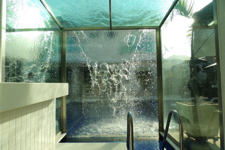 Casa de condomínio à venda com 485m², 4 quartos e 5 vagasSauna