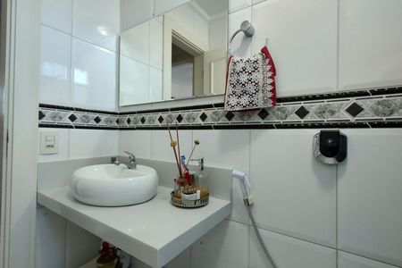 Casa de condomínio à venda com 485m², 4 quartos e 5 vagasBanheiro da Suíte 3