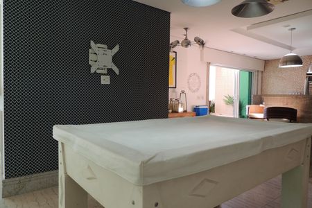 Casa de condomínio à venda com 485m², 4 quartos e 5 vagasEspaço Gourmet