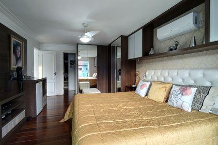 Casa de condomínio à venda com 485m², 4 quartos e 5 vagasQuarto 2 - Suíte