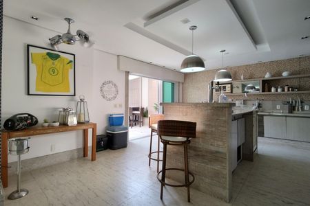 Casa de condomínio à venda com 485m², 4 quartos e 5 vagasEspaço Gourmet