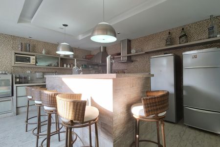 Casa de condomínio à venda com 485m², 4 quartos e 5 vagasEspaço Gourmet