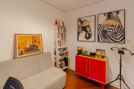 Apartamento à venda com 212m², 4 quartos e 3 vagas Apartamento à venda com 212m², 4 quartos e 3 vagasQuarto