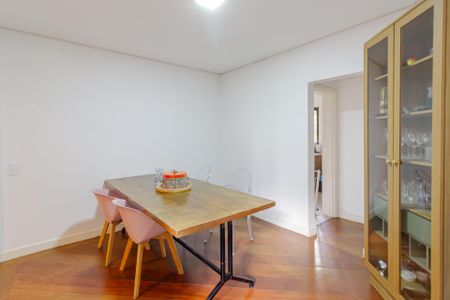 Sala de Jantar de apartamento à venda com 4 quartos, 212m² em Jardim Ampliacao, São Paulo