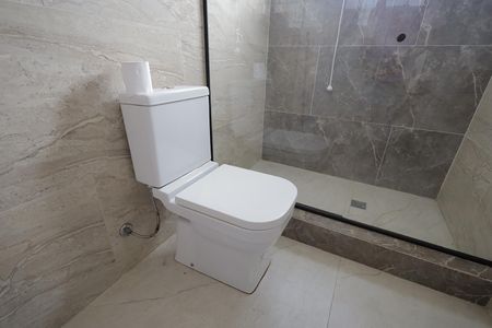 Casa à venda com 120m², 3 quartos e 2 vagasBanheiro