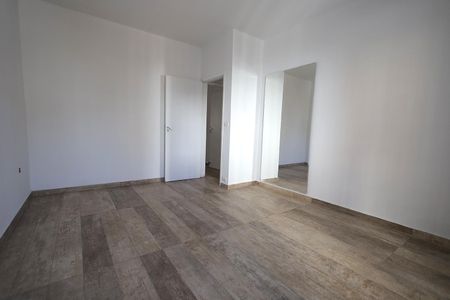Casa à venda com 120m², 3 quartos e 2 vagasQuarto 3