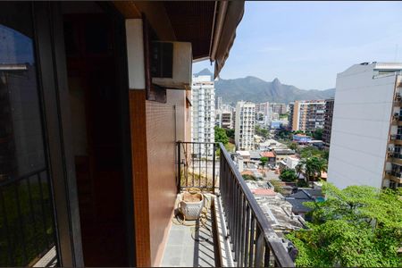 Apartamento à venda com 123m², 3 quartos e 2 vagasVaranda do Quarto 1