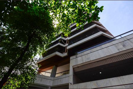 Apartamento à venda com 123m², 3 quartos e 2 vagasFachada