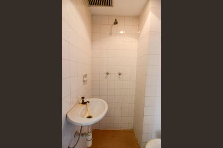 Apartamento à venda com 123m², 3 quartos e 2 vagasBanheiro de Serviço