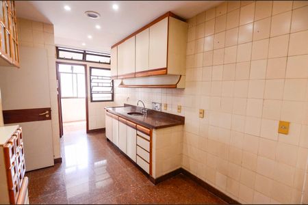 Apartamento à venda com 123m², 3 quartos e 2 vagasCozinha