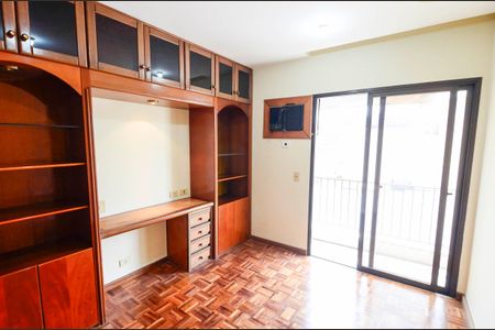 Apartamento à venda com 123m², 3 quartos e 2 vagasQuarto 1