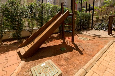 Apartamento à venda com 26m², 2 quartos e sem vagaÁrea comum - Playground