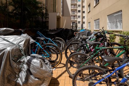 Apartamento à venda com 26m², 2 quartos e sem vagaÁrea comum