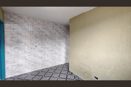 Sala de casa para alugar com 1 quarto, 45m² em Jardim São Paulo, Ferraz de Vasconcelos