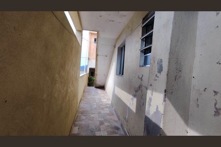 Casa para alugar com 45m², 1 quarto e sem vagaÁrea de Serviço