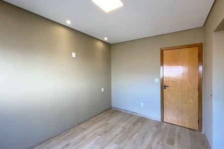 Casa à venda com 420m², 5 quartos e 7 vagas Casa à venda com 420m², 5 quartos e 7 vagasSuíte 2