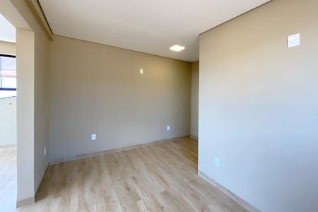 Casa à venda com 420m², 5 quartos e 7 vagas Casa à venda com 420m², 5 quartos e 7 vagasCloset da Suíte 1