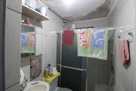 Casa à venda com 100m², 3 quartos e 2 vagasBanheiro Social