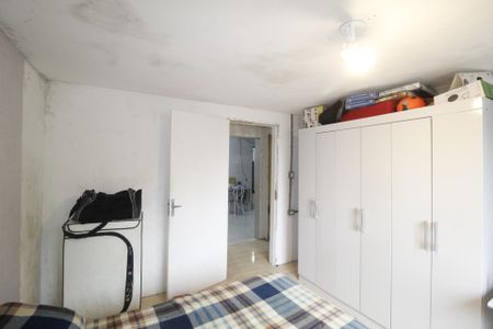 Casa à venda com 100m², 3 quartos e 2 vagasQuarto 2