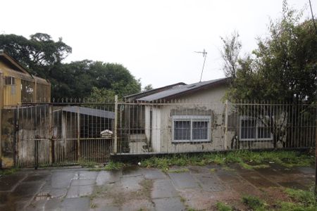Casa à venda com 100m², 3 quartos e 2 vagasFachada