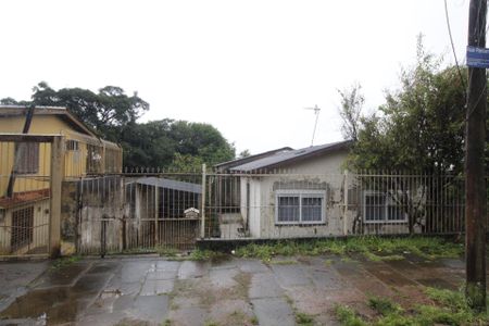 Casa à venda com 100m², 3 quartos e 2 vagasFachada