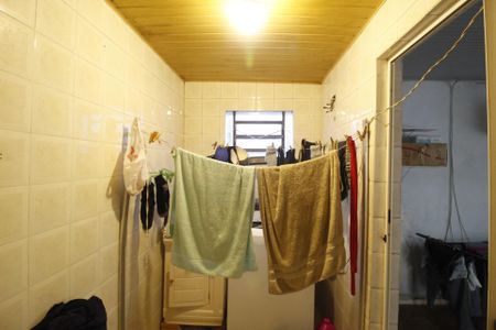 Casa à venda com 100m², 3 quartos e 2 vagasBanheiro da Suíte 1