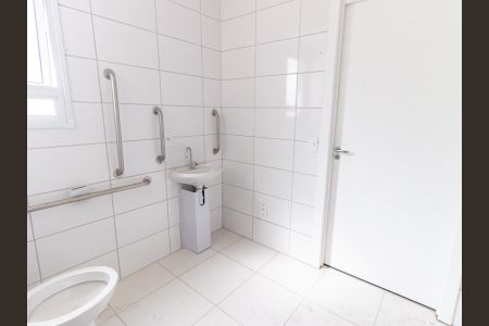 Apartamento para alugar com 41m², 2 quartos e sem vagaBanheiro