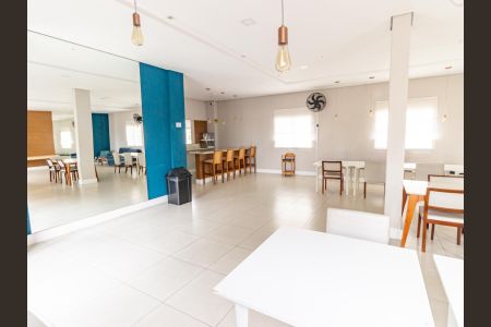 Apartamento para alugar com 41m², 2 quartos e sem vagaÁrea comum - Salão de festas