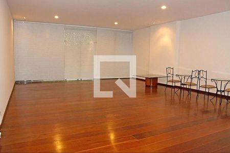 Apartamento para alugar com 130m², 3 quartos e 1 vaga Apartamento para alugar com 130m², 3 quartos e 1 vagaÁrea comum - Salão de festas