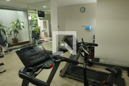 Apartamento para alugar com 130m², 3 quartos e 1 vaga Apartamento para alugar com 130m², 3 quartos e 1 vagaÁrea comum - Academia