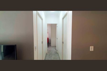 Apartamento à venda com 48m², 2 quartos e 2 vagasCorredor