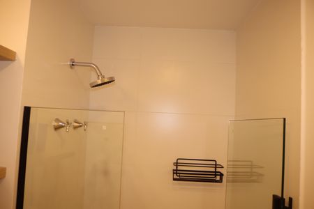 Banheiro Social de kitnet/studio para alugar com 1 quarto, 25m² em Consolação, São Paulo