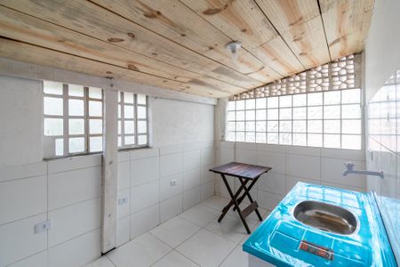 Cozinha de casa para alugar com 1 quarto, 40m² em Jardim Floresta, São Paulo