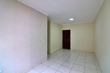 Apartamento para alugar com 67m², 2 quartos e 1 vagaSala