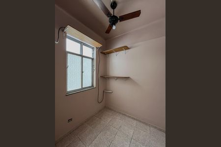 Apartamento para alugar com 80m², 3 quartos e sem vagaQuarto de serviço 
