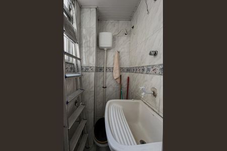 Apartamento para alugar com 80m², 3 quartos e sem vagaBanheiro de serviço 